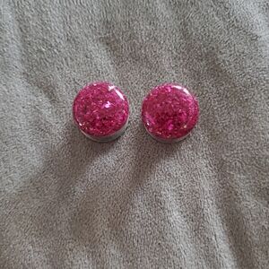 7/16" Hot Pink Crushed Glass Plugs